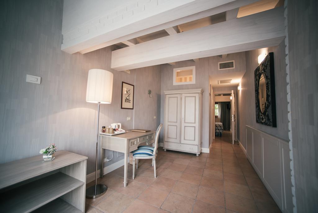 Residenza Le Batesine Verona Rum bild